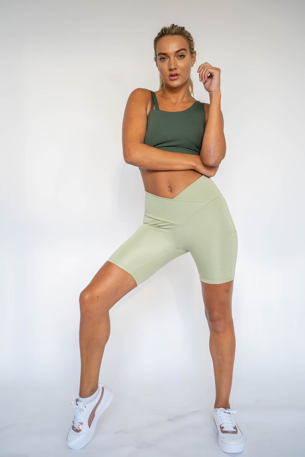 Dione Crossover Biker Shorts Pistachio green XS S M L XL
