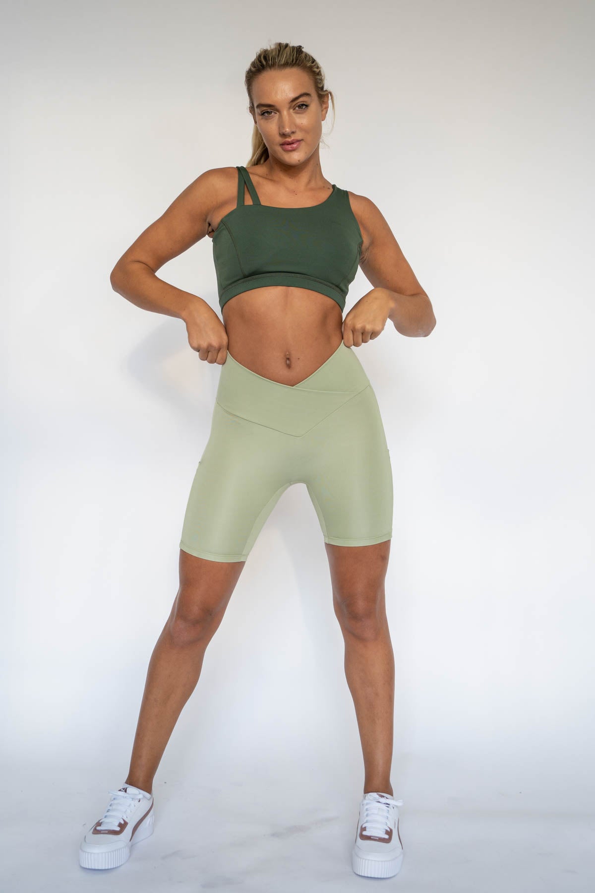 Dione Crossover Biker Shorts Pistachio green XS S M L XL