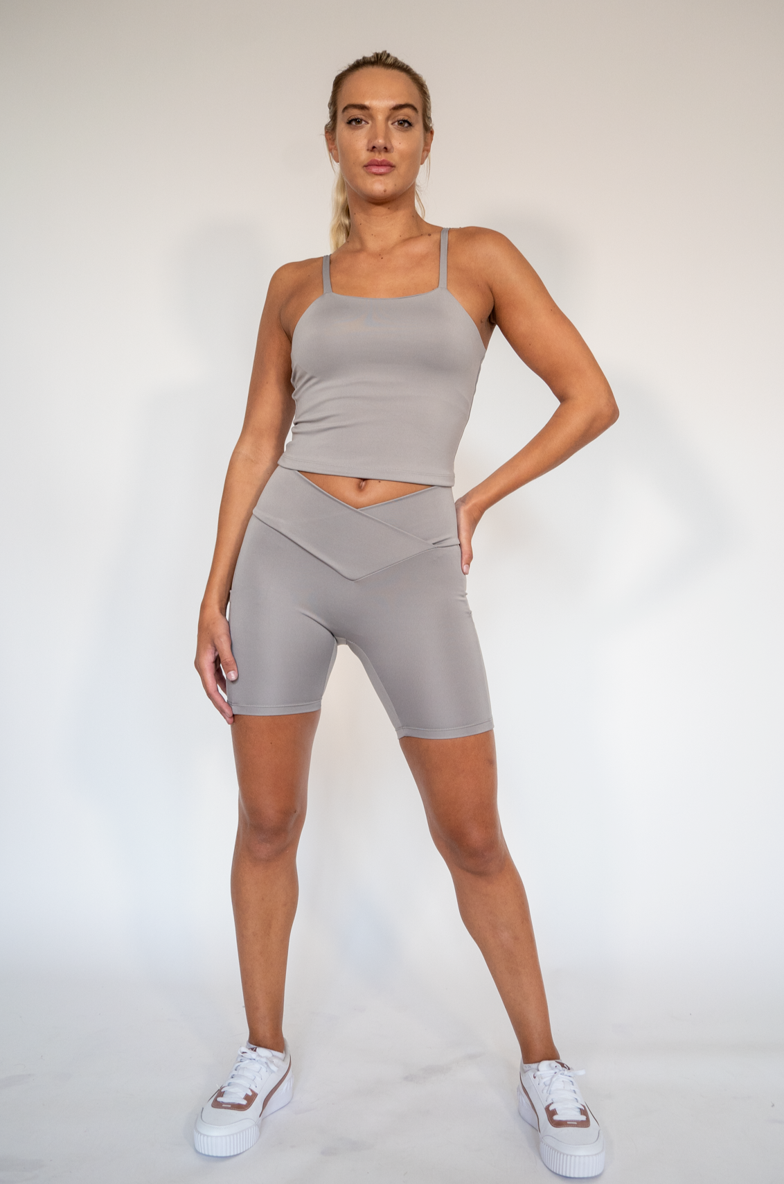 Sunny Strappy Tank Top ultimate grey XS S M L XL