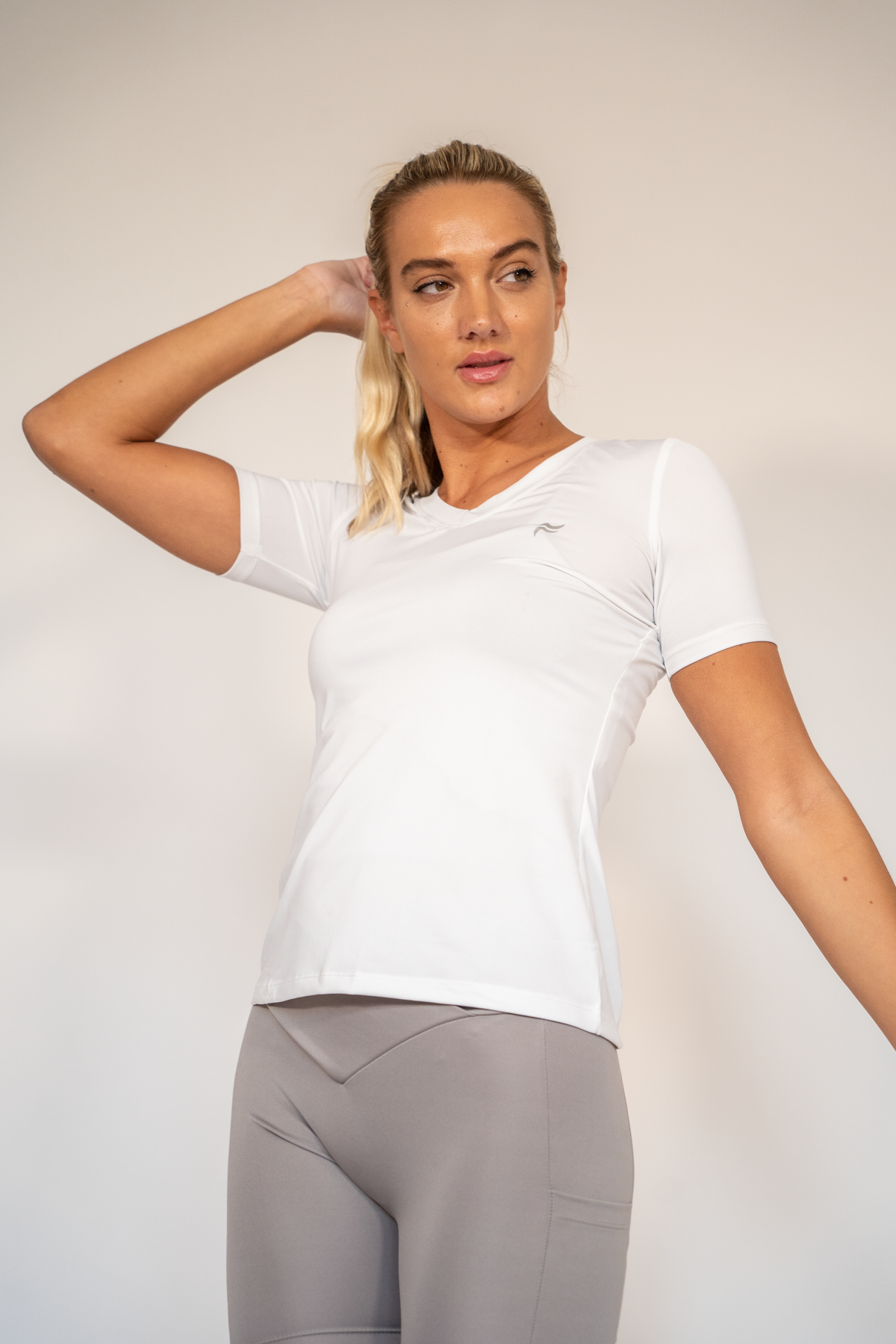 V-neck training T-shirt White XS S M L XL