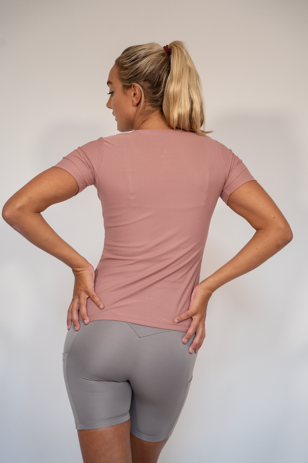 V-neck training T-shirt Dusty rose XS S M L XL