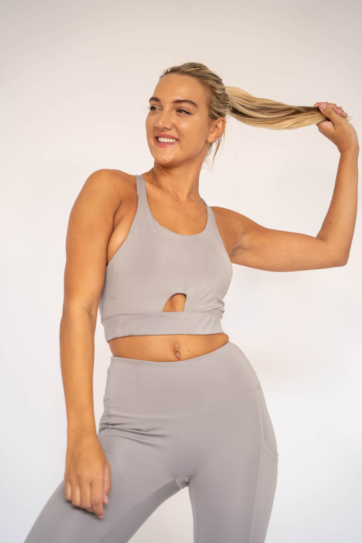 Lilly Strappy Sports bra ultimate grey XS S M L XL