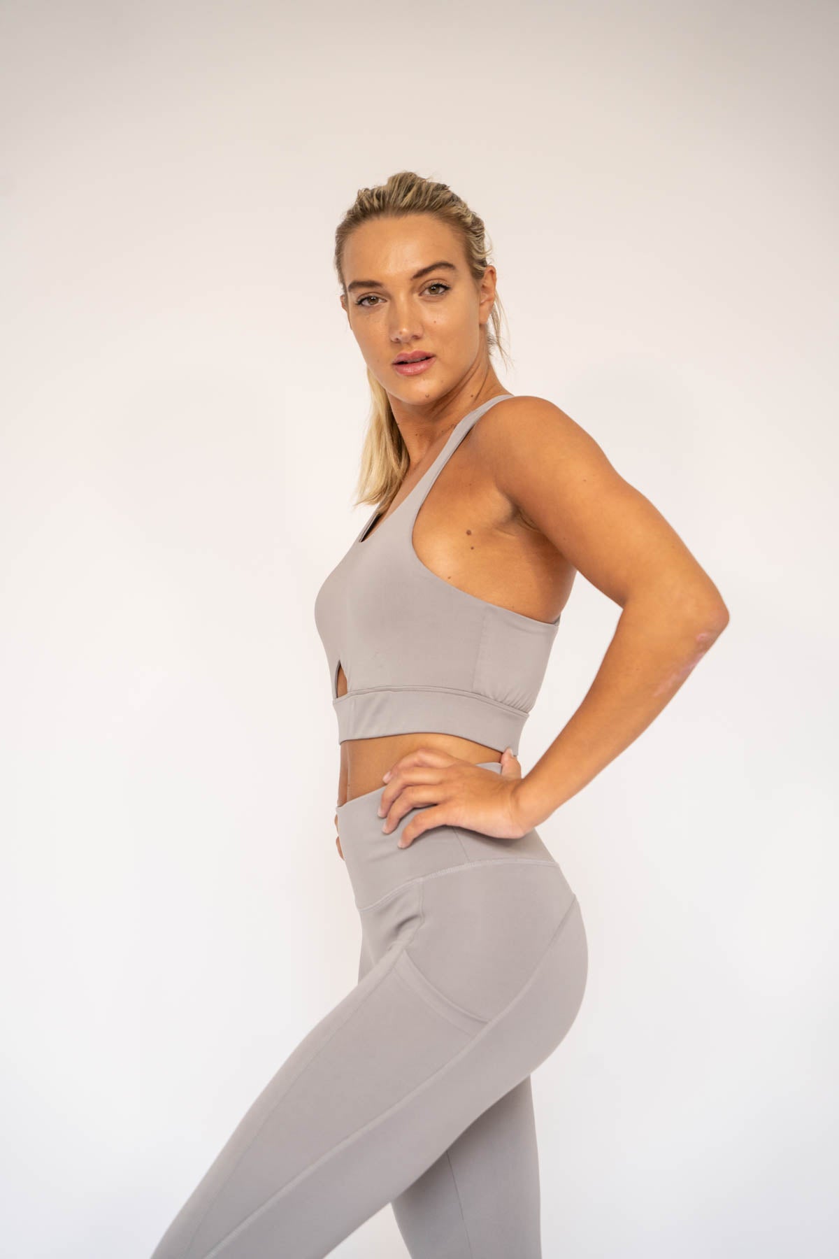 Lilly Strappy Sports bra ultimate grey XS S M L XL